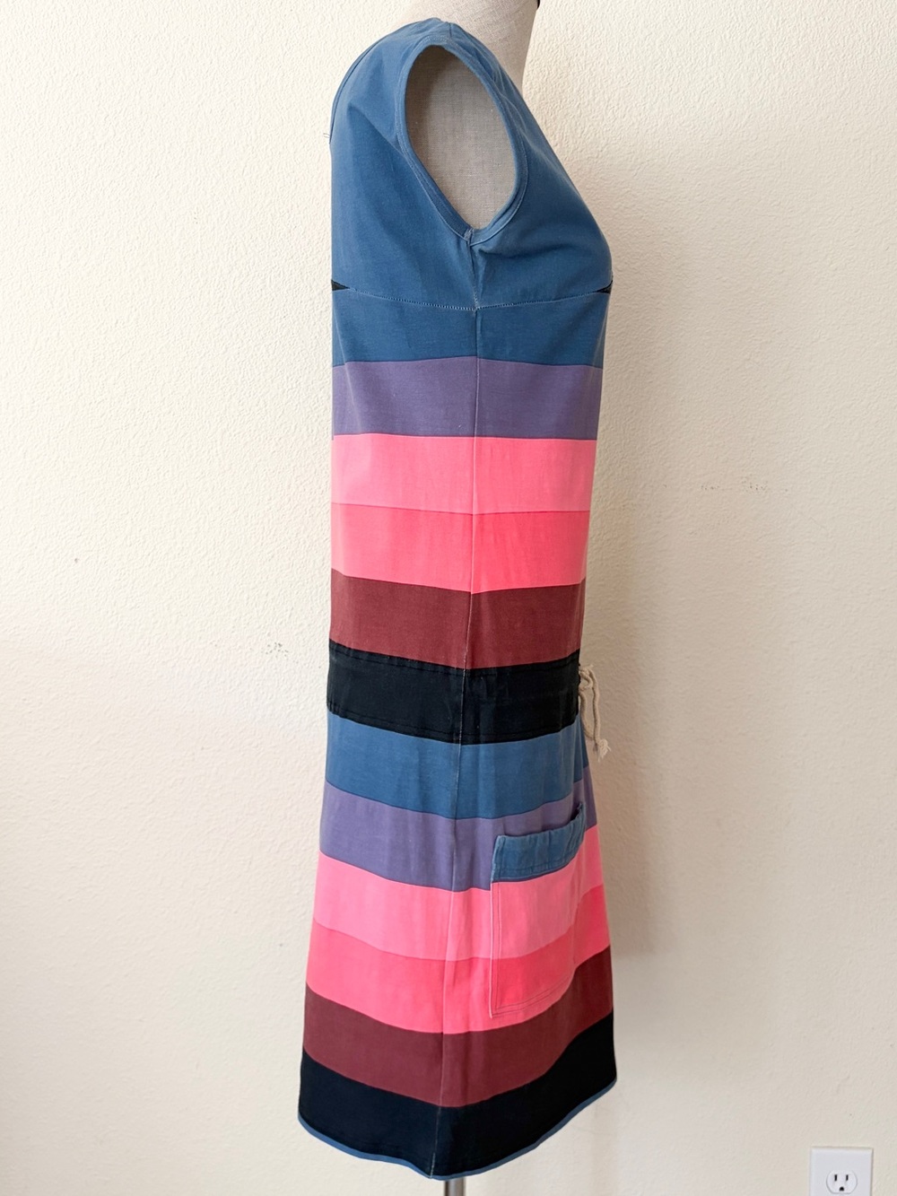 Marc by Marc Jacobs Colorblock Stripe Dress Size L Pink Blue Pocket Drawstring - Picture 7 of 7